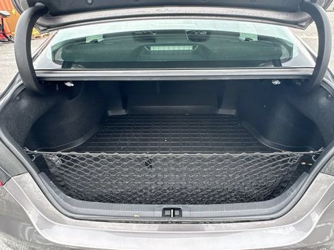 Used 2019 Toyota Camry LE FWD image 23