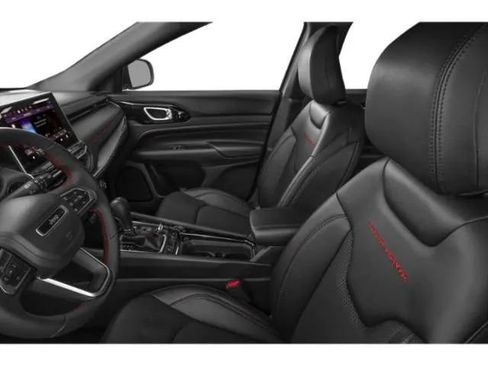 New 2026 Jeep Compass Trailhawk AWD/4WD image 11