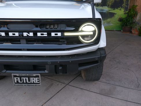 Used 2022 Ford Bronco Outer Banks AWD/4WD image 46