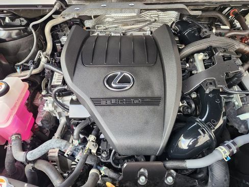 Certified 2023 Lexus RX 350 Premium Plus w/ Accessory Package (K3) image 32