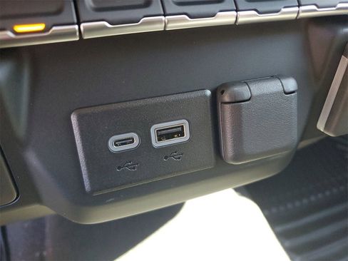 New 2026 Chevrolet Silverado 1500 Custom image 24