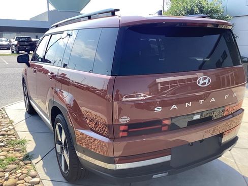Used 2024 Hyundai Santa Fe Limited AWD/4WD image 8