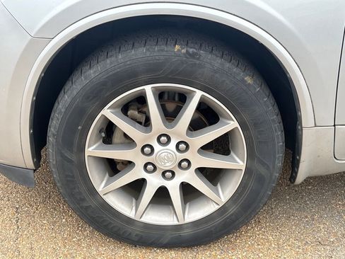 Used 2015 Buick Enclave Leather image 19