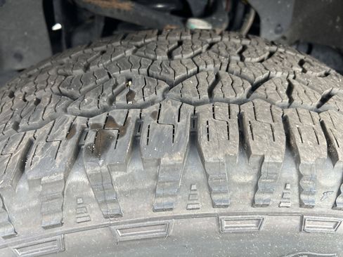 Certified 2023 Ford F150 XLT image 28