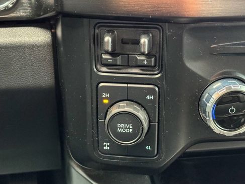 Used 2023 Ford F250 Lariat w/ Lariat Ultimate Package image 41