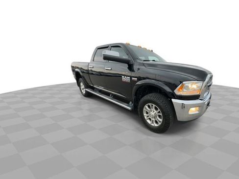 Used 2014 RAM 2500 Laramie AWD/4WD image 2