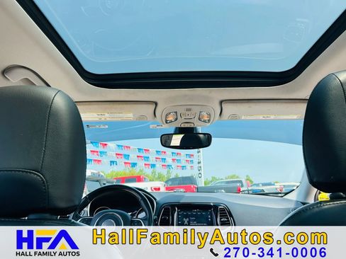 Used 2020 Jeep Compass Limited w/ Safety & Security Group FWD image 11