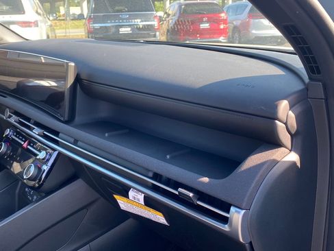 New 2026 Hyundai Santa Cruz Limited AWD/4WD image 32