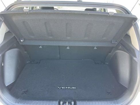 Certified 2023 Hyundai Venue SEL w/ Cargo Package FWD image 7