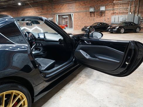 Used 2022 MAZDA MX-5 Miata Club image 52