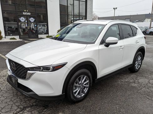Used 2023 MAZDA CX-5 AWD 2.5 S w/ Preferred Package image 2