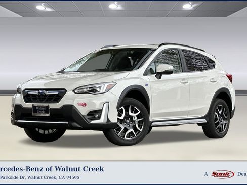 Used 2023 Subaru Crosstrek Hybrid w/ Moonroof Package w/Navigation image 1