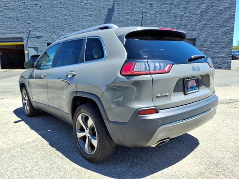 Used 2020 Jeep Cherokee Limited AWD/4WD image 3