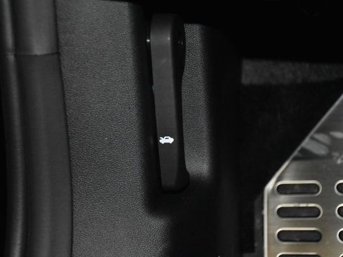 New 2026 Hyundai Elantra Sport image 23