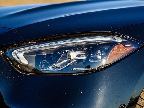 New 2025 Mercedes-Benz C 300 4MATIC Sedan image 7