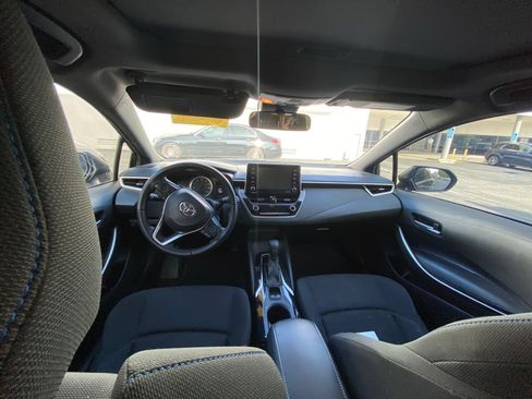 Used 2021 Toyota Corolla SE w/ SE Premium Package FWD image 12