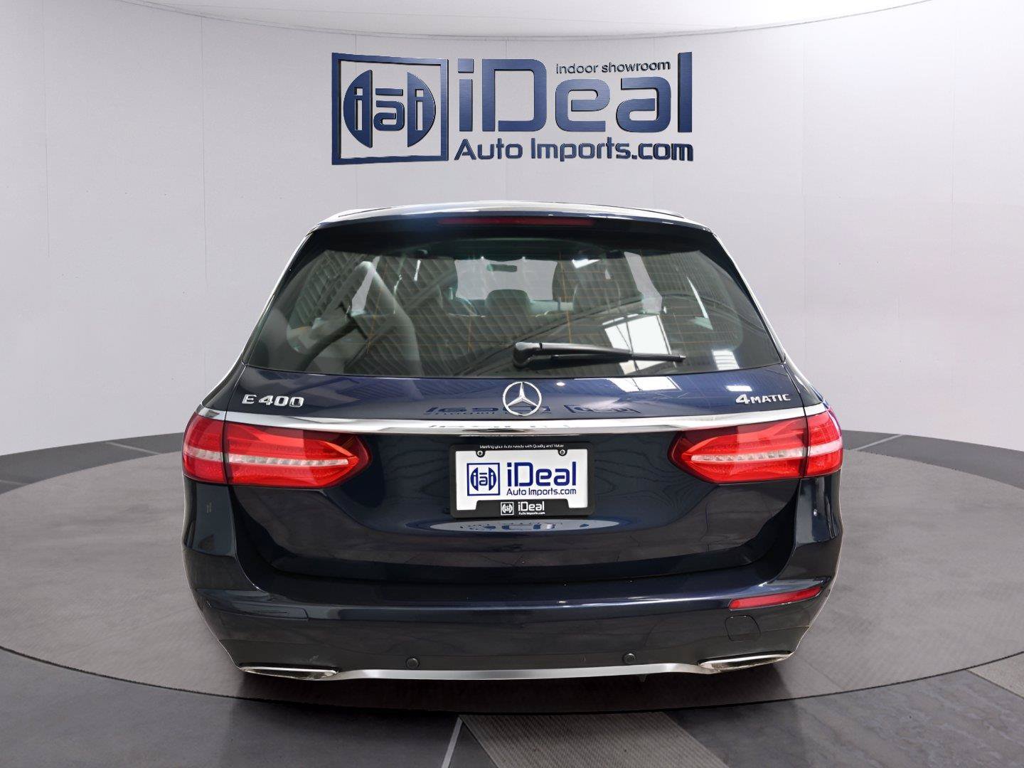 Used 2018 Mercedes-Benz E 400 4MATIC Wagon w/ Premium 1 Package image 4