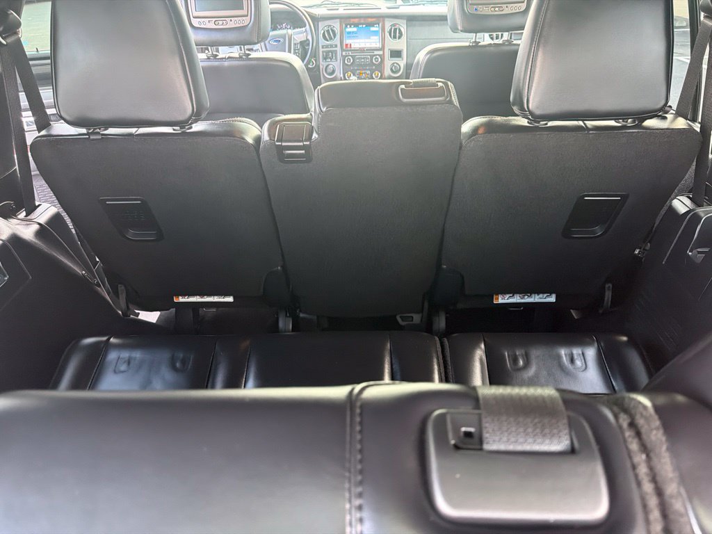 Used 2016 Ford Expedition Platinum AWD/4WD image 13