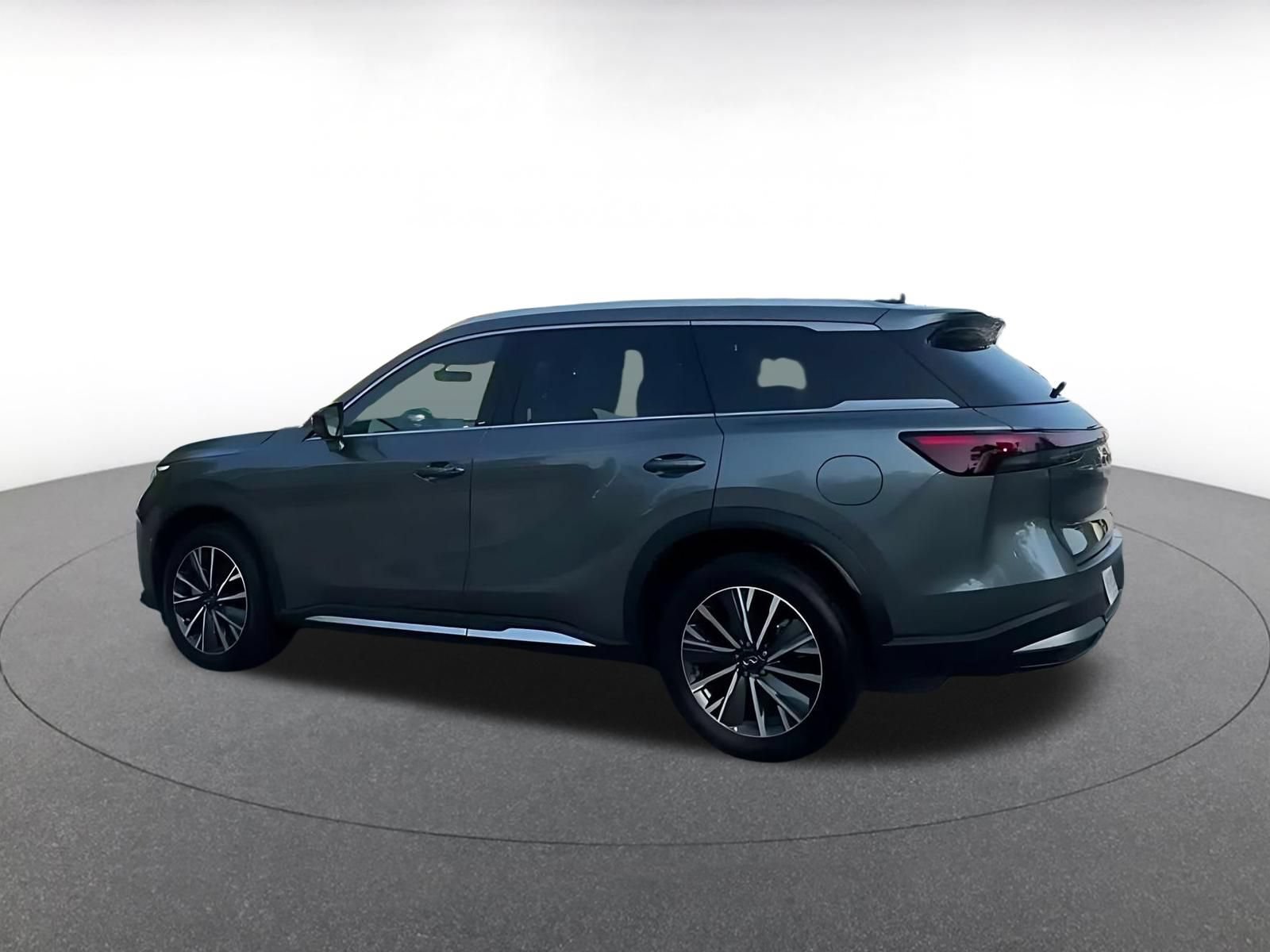 Used 2026 INFINITI QX60 Luxe FWD image 9