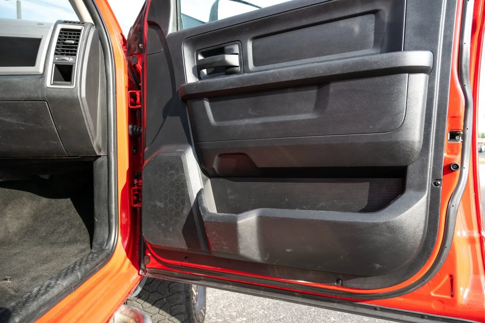 Used 2016 RAM 2500 Tradesman w/ Popular Equipment Group AWD/4WD image 36