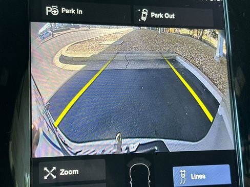 Used 2019 Volvo XC90 T6 Momentum w/ Advanced Package image 25