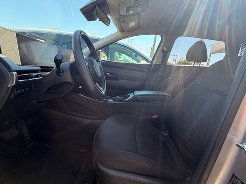 Used 2025 Hyundai Tucson SEL FWD image 6