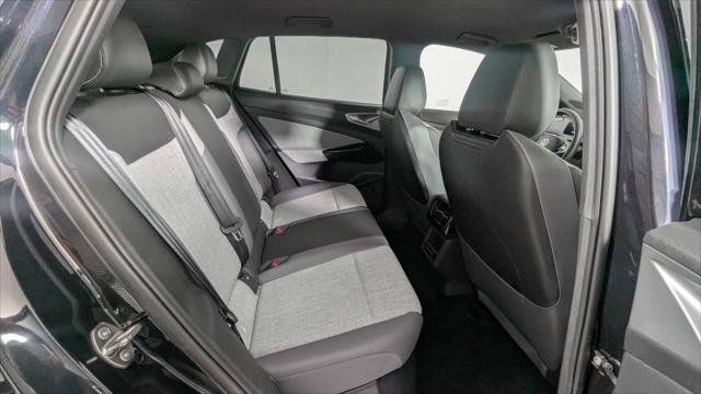 Used 2024 Volkswagen ID.4 Pro RWD image 19
