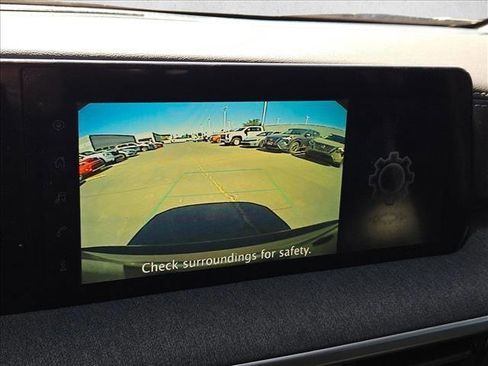 Certified 2025 Nissan Kicks SV FWD image 13