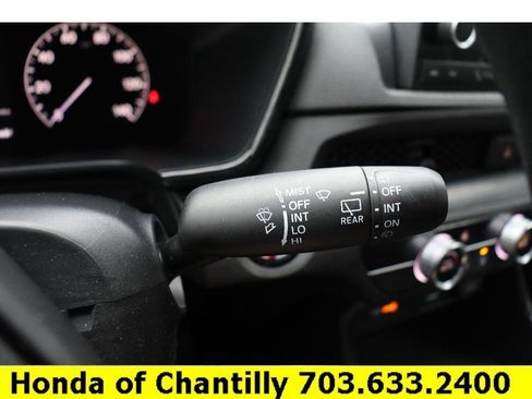 Used 2023 Honda CR-V LX image 12