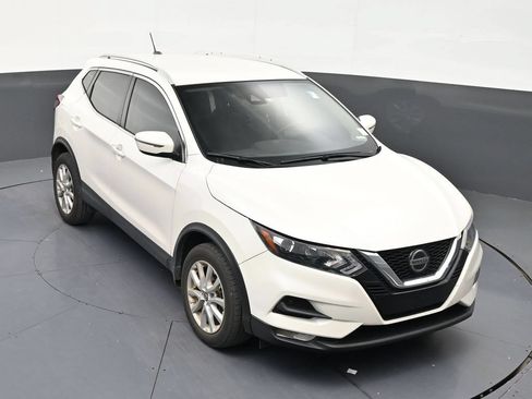 Used 2022 Nissan Rogue Sport SV FWD image 19