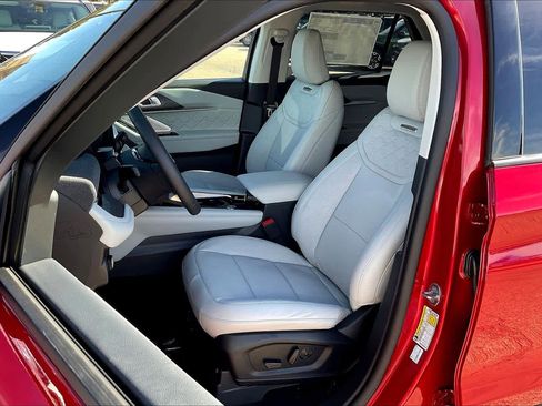 New 2026 Ford Explorer Platinum w/ LUX Leather Package image 9