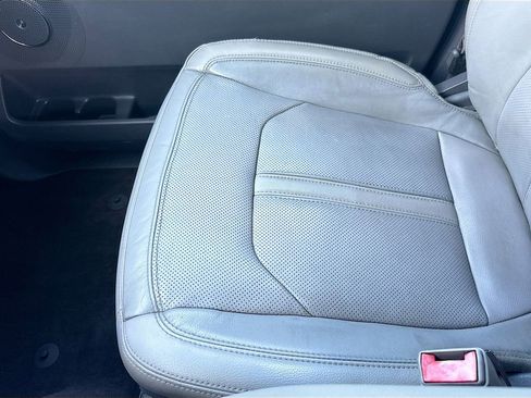 Used 2020 Ford Expedition Max Limited image 22