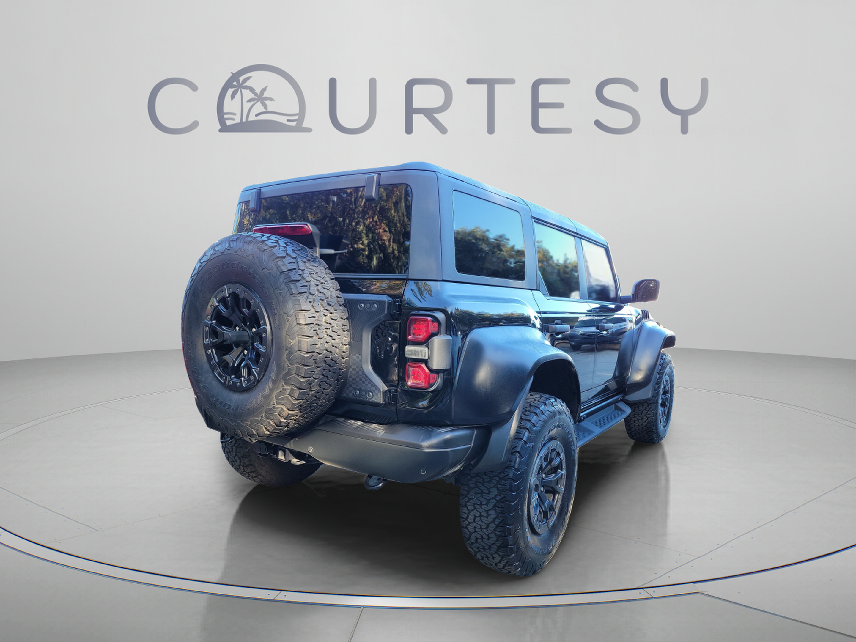 Used 2023 Ford Bronco Raptor AWD/4WD image 3