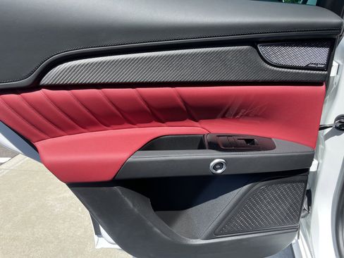 New 2024 Maserati Grecale Modena image 29