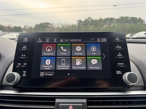 Used 2018 Honda Accord Touring image 23