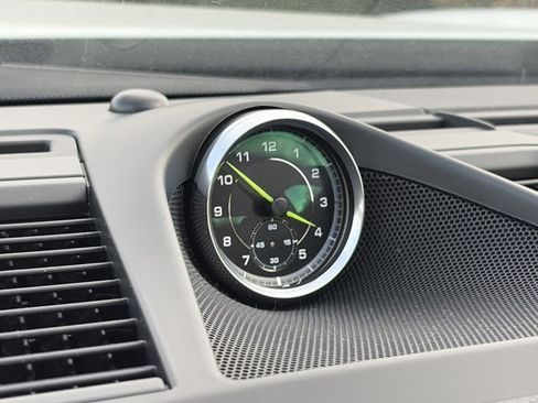 Used 2015 Porsche Panamera S image 25