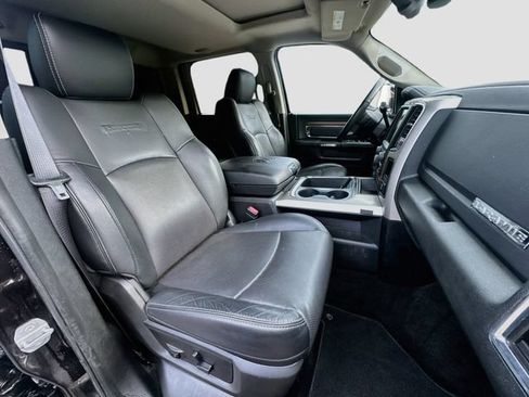 Used 2016 RAM 2500 Laramie AWD/4WD image 31