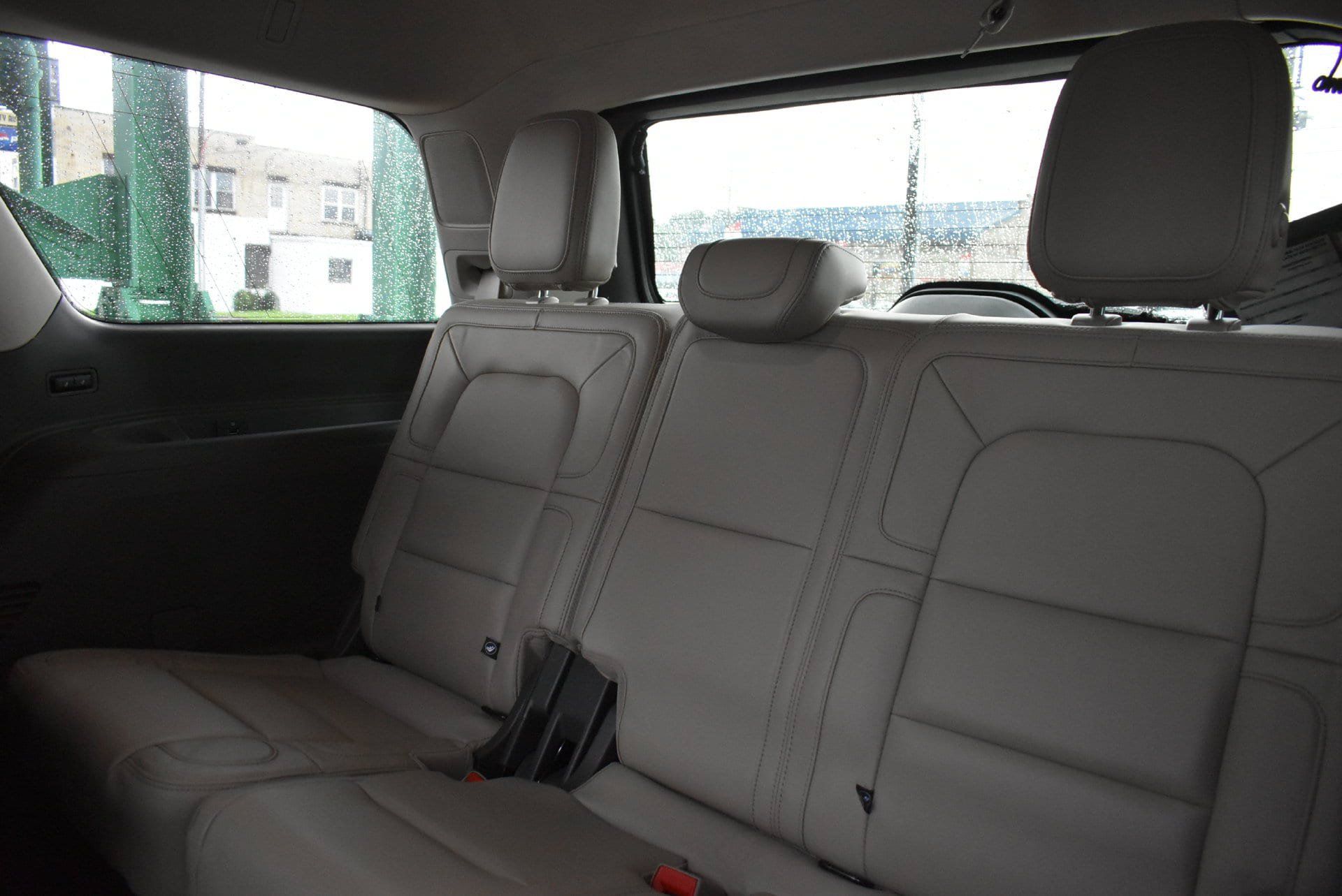 Used 2024 Lincoln Navigator Reserve AWD/4WD image 17