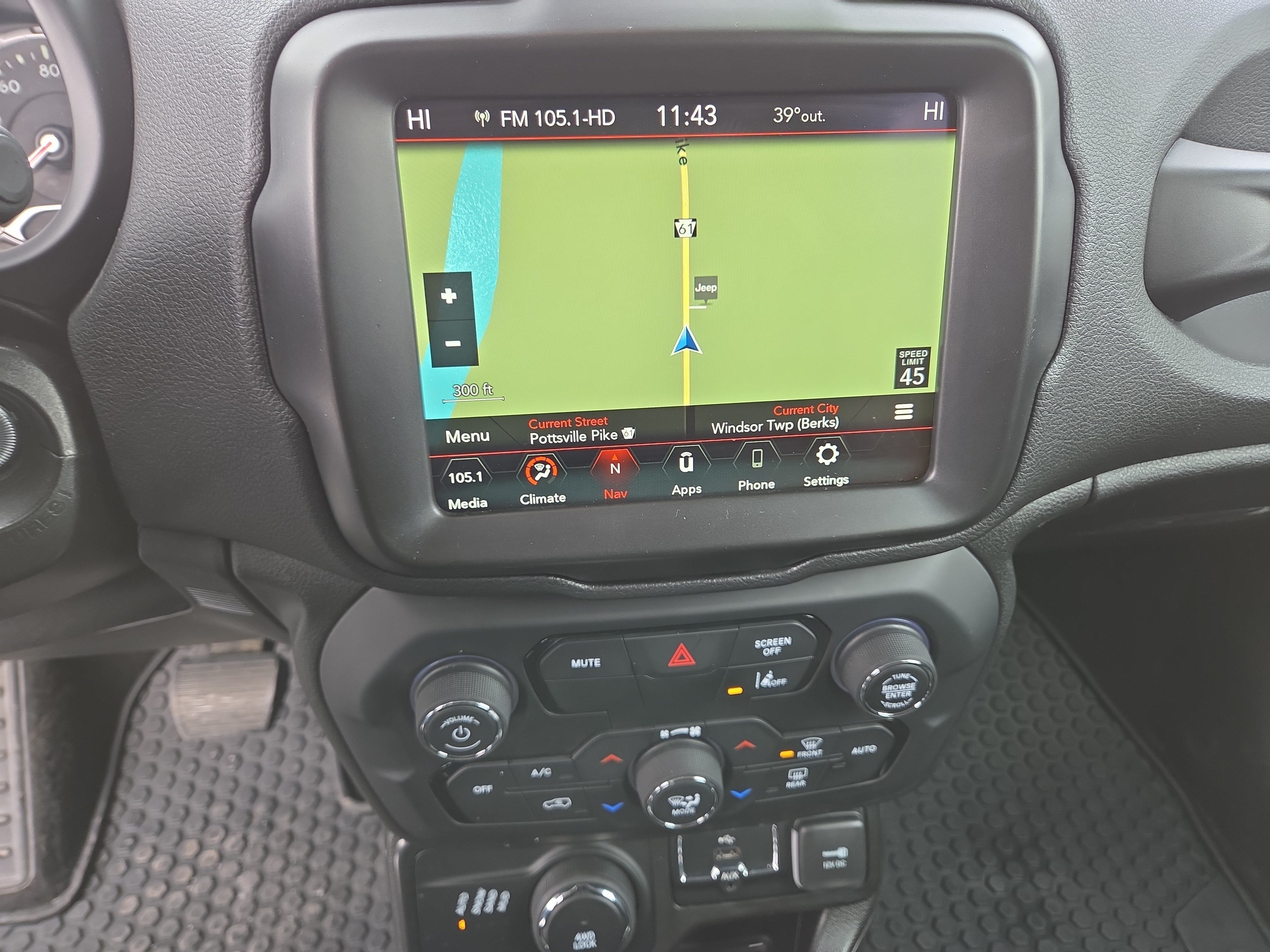 Certified 2023 Jeep Renegade Latitude AWD/4WD image 26