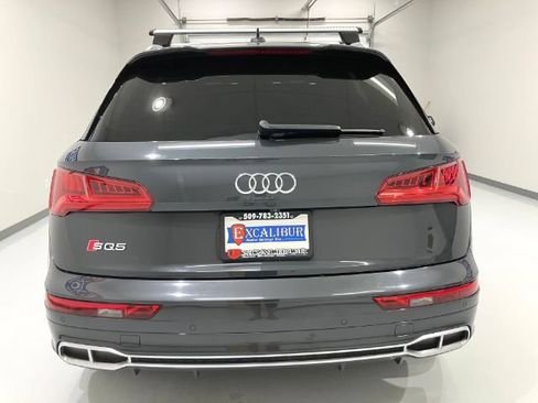 Used 2018 Audi SQ5 Premium Plus AWD/4WD image 10