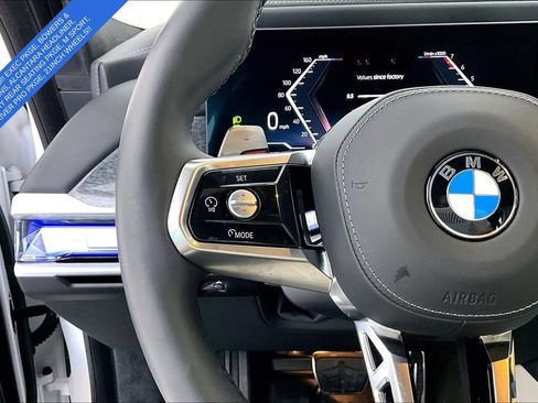 Used 2025 BMW 760i xDrive AWD/4WD image 26