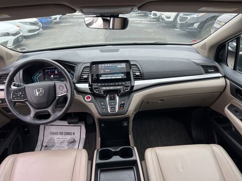 Used 2023 Honda Odyssey EX-L image 16