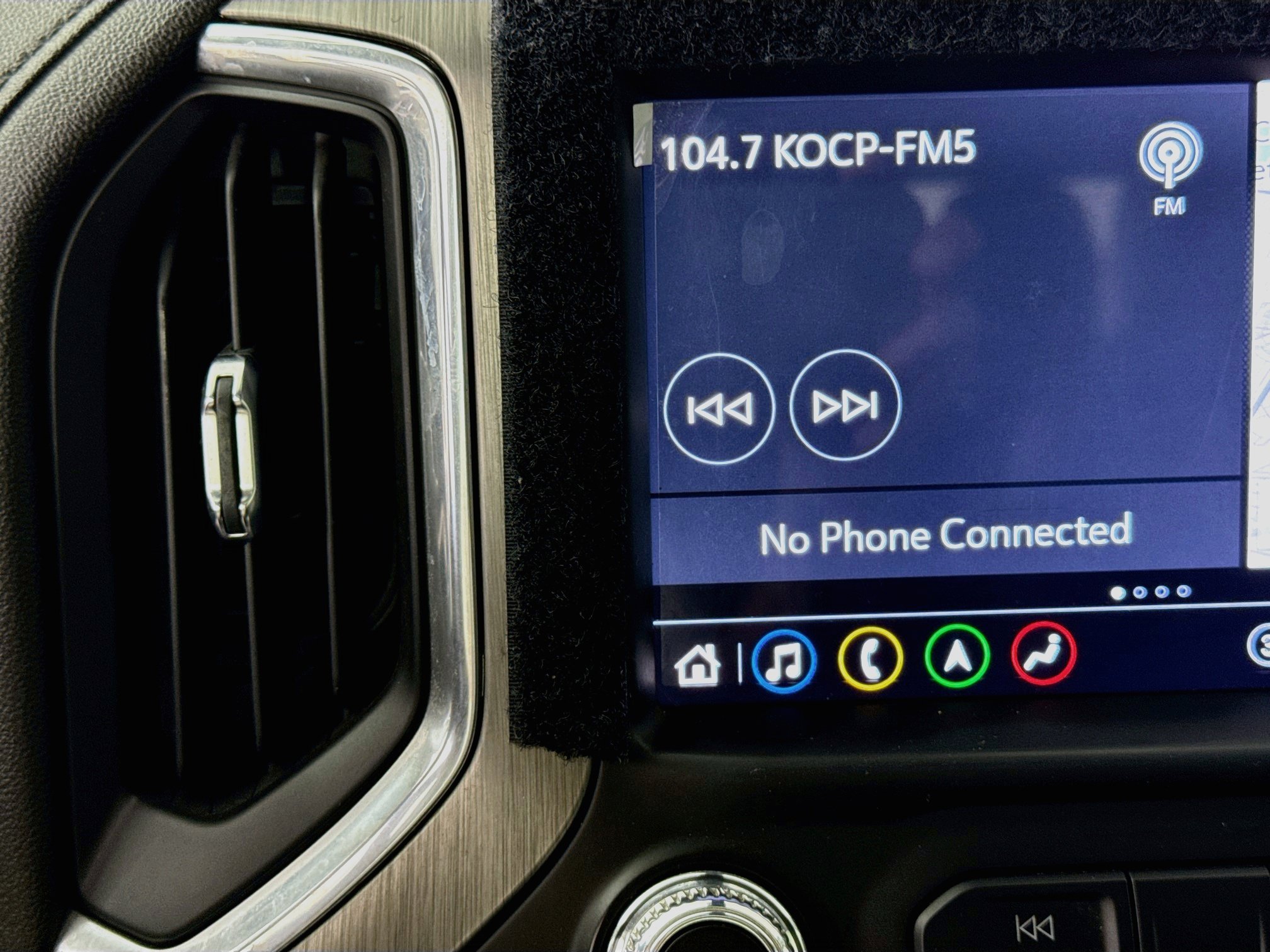 Used 2023 GMC Sierra 3500 Denali w/ Denali Ultimate Package AWD/4WD image 17
