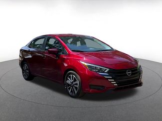 Used 2025 Nissan Versa SV video 2