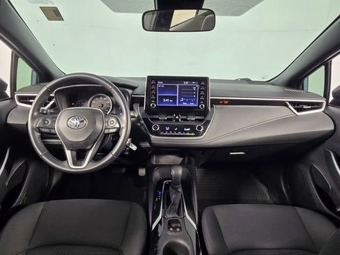 Used 2020 Toyota Corolla SE image 25