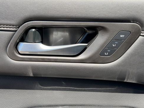 New 2026 Nissan Pathfinder Platinum FWD image 30