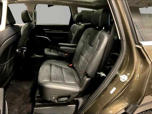 Used 2020 Kia Telluride SX w/ SX Prestige Package AWD/4WD image 22