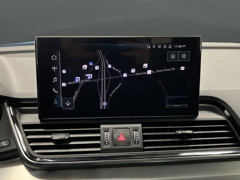 Used 2023 Audi Q5 e Premium Plus w/ Premium Plus Package image 10