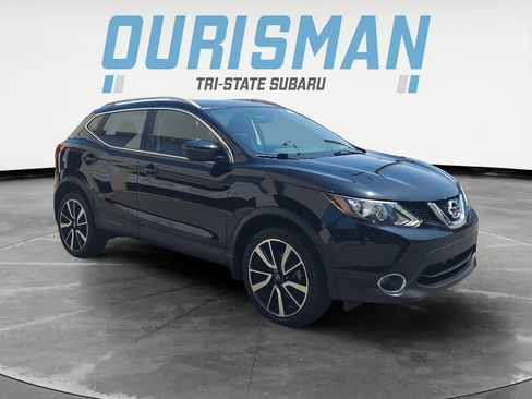 Used 2017 Nissan Rogue Sport SL AWD/4WD image 1