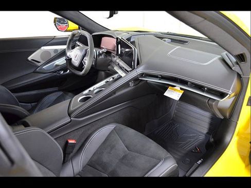 New 2026 Chevrolet Corvette Stingray Premium Cpe w/ Z51 Performance Package RWD image 22